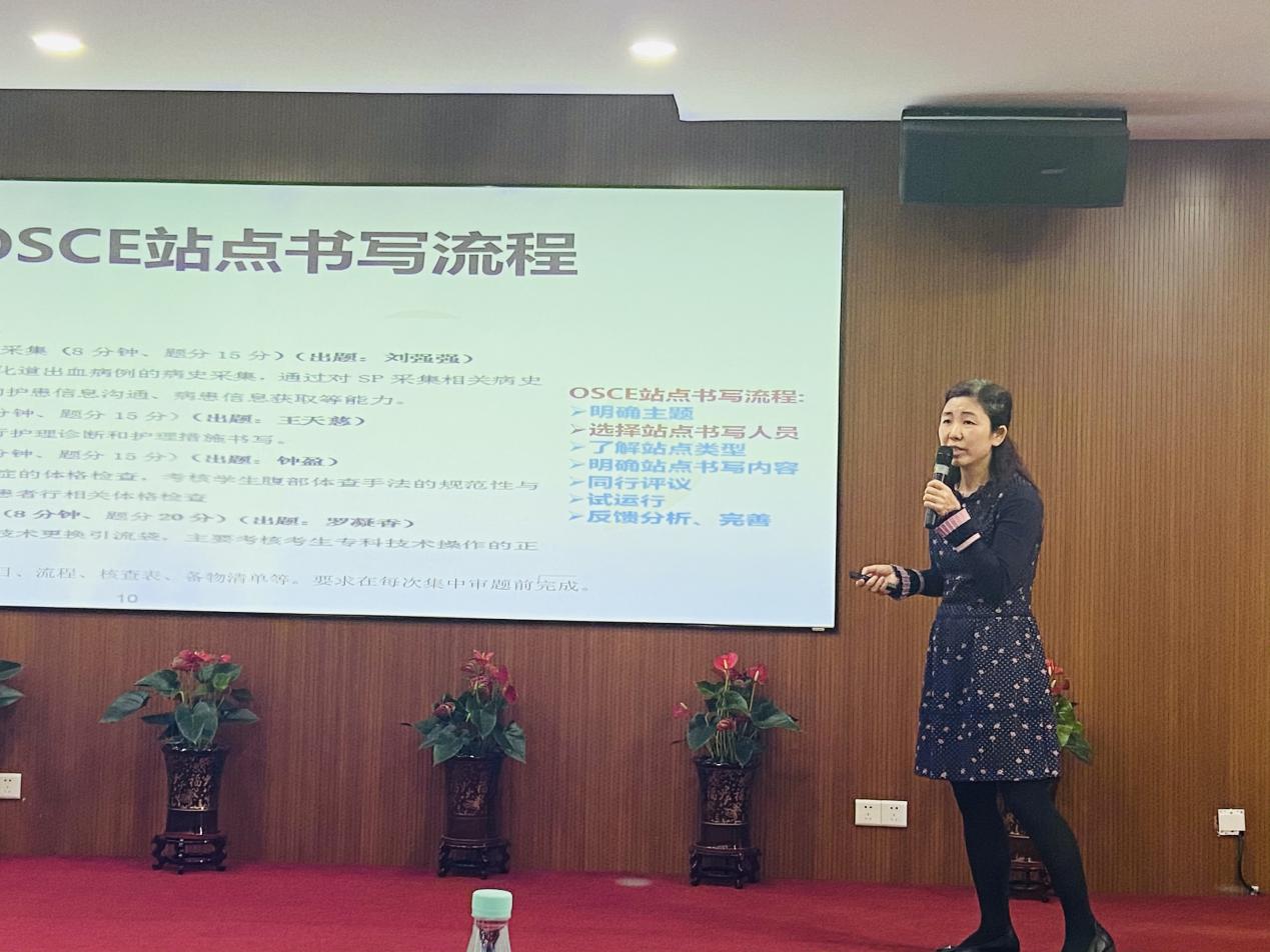 柯彩霞(1)
